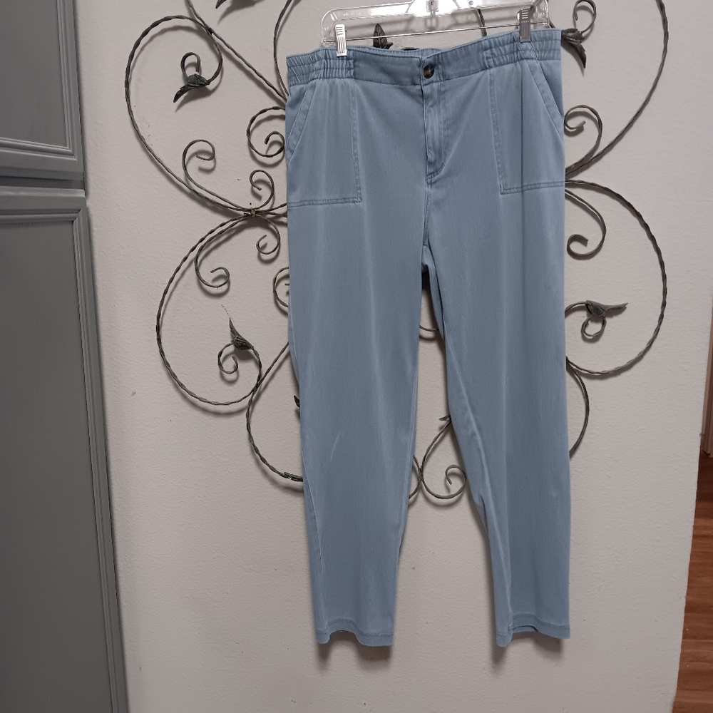 32 DEGREES light blue cotton stretch straight leg jeans, L